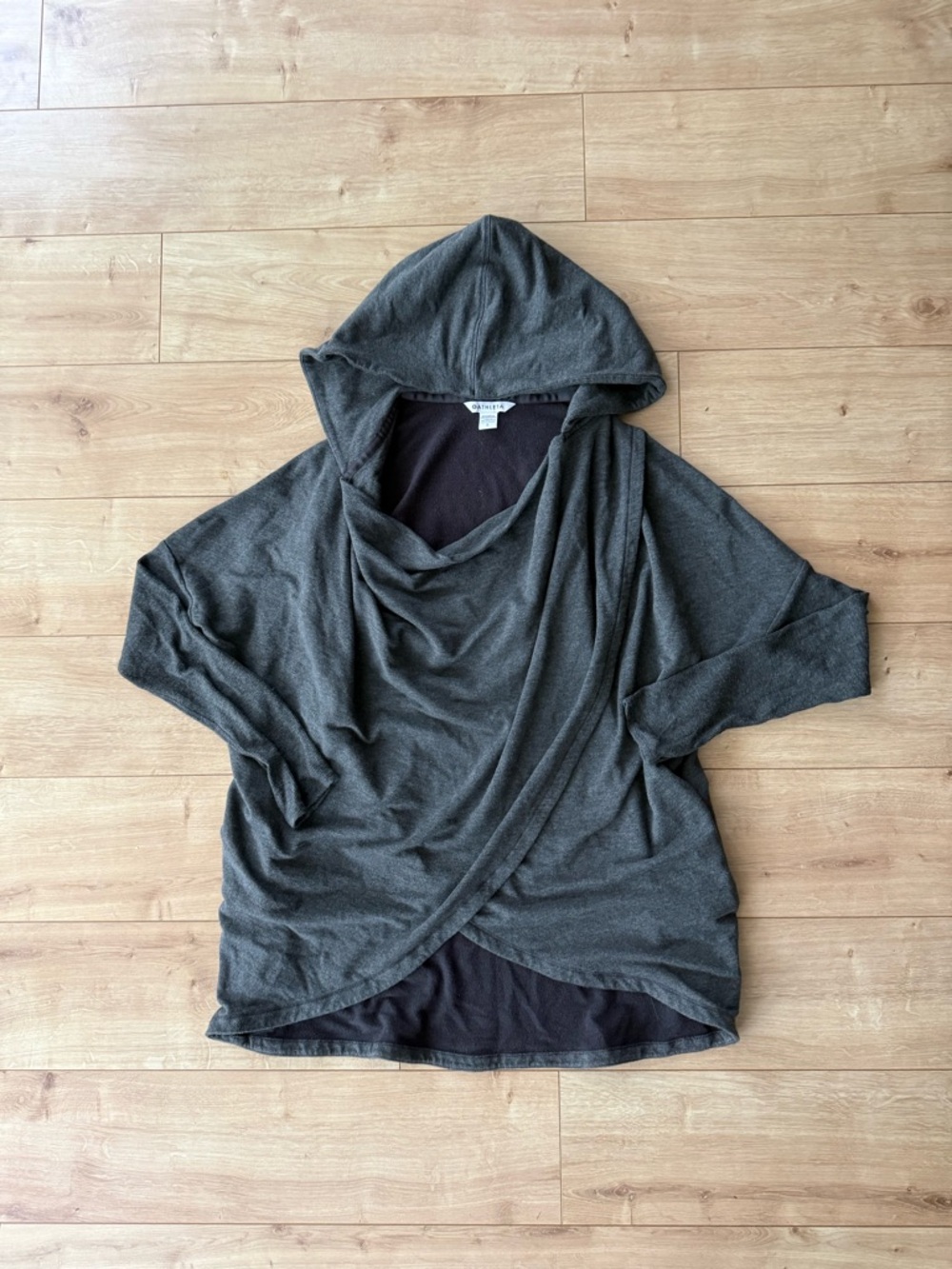 Athleta Purana Wrap Sweatshirt Womens Large Gray Hooded Cozy Athleisure